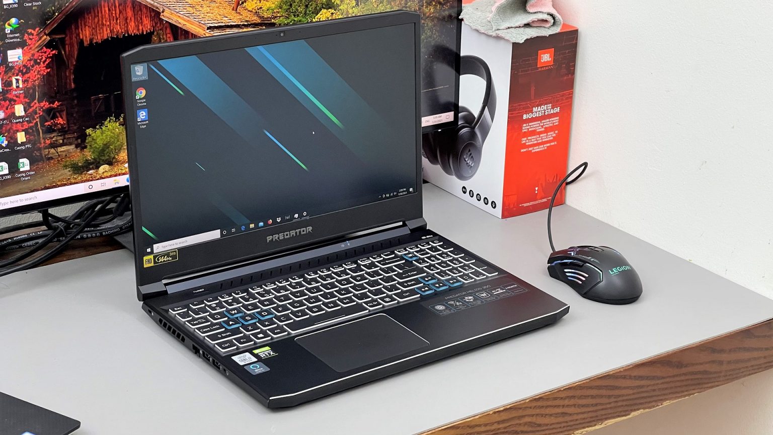 acer predator helios 300 vs dell 7577 acer predator helios 300 vs dell 7577
